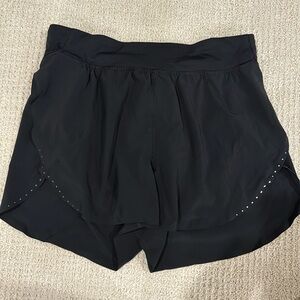 Lululemon fast and free short